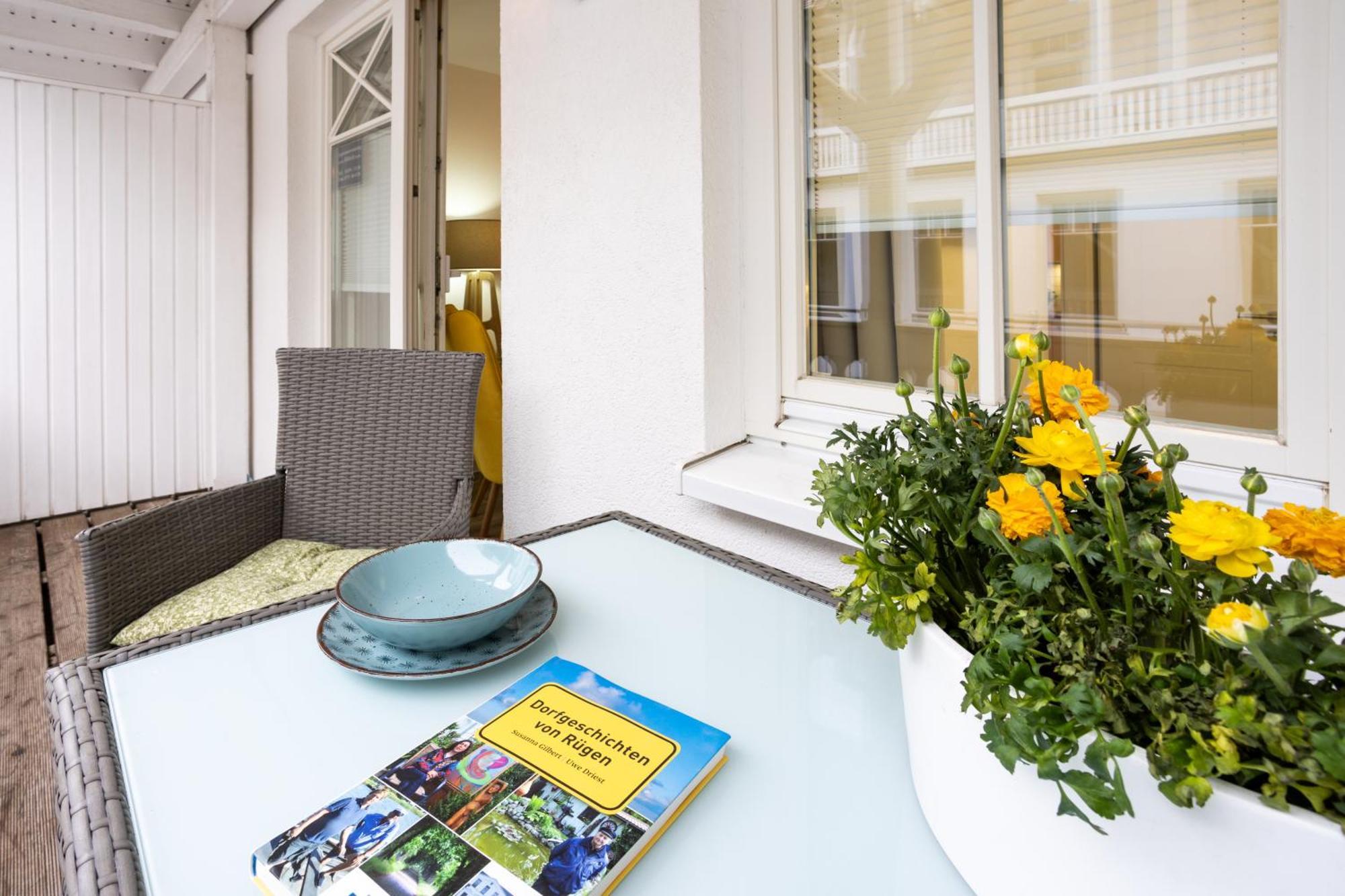 Fewo Auszeit Im Haus Strandburg Binz Luaran gambar